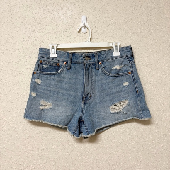Madewell Pants - Madewell Relaxed Denim Shorts Womens Medium Wash Blue Distressed Size 26